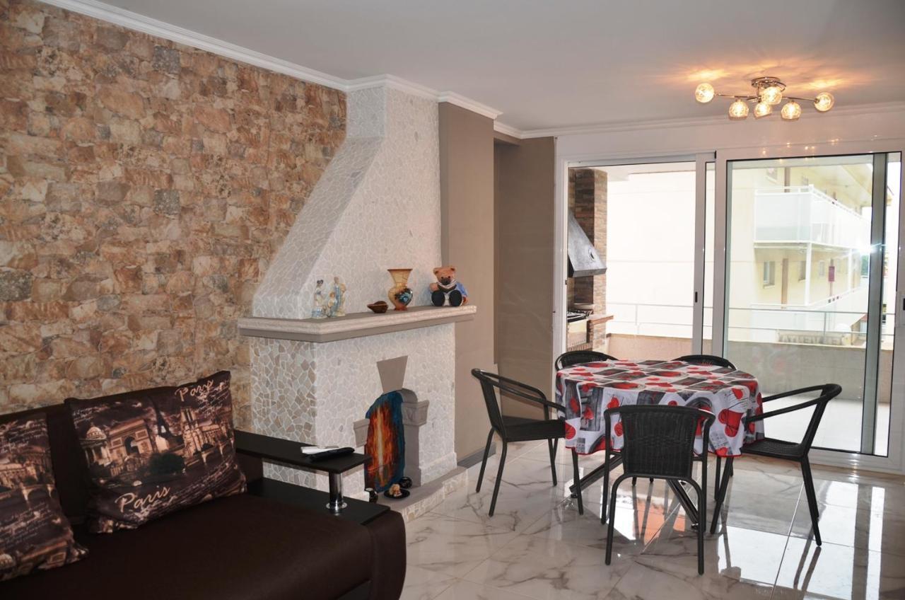 Apartments Relax Salou Buitenkant foto